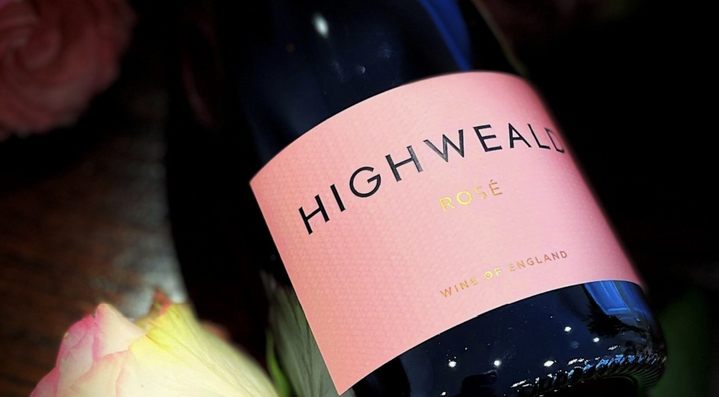 close up of highweald sparkling rosé
